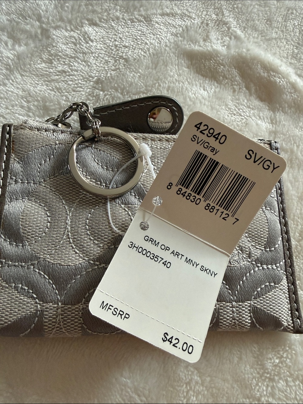 Signature Coach Mini Skinny Case - Picture 6 of 8